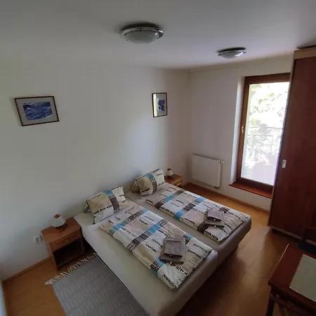 Privat Viktoria * טרצ'ובה