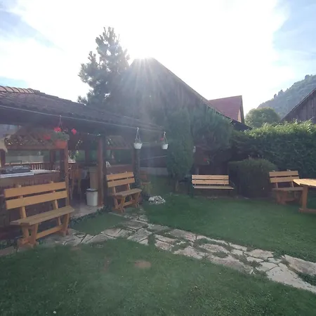 Privat Viktoria Ubytovanie v rodine *