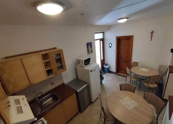 Homestay szállás Privát Viktória *